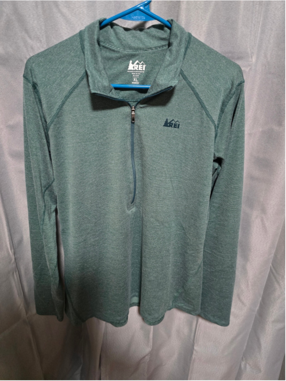 Women's REI Long Sleeve Quarter Zip Pullover XL Green Striped